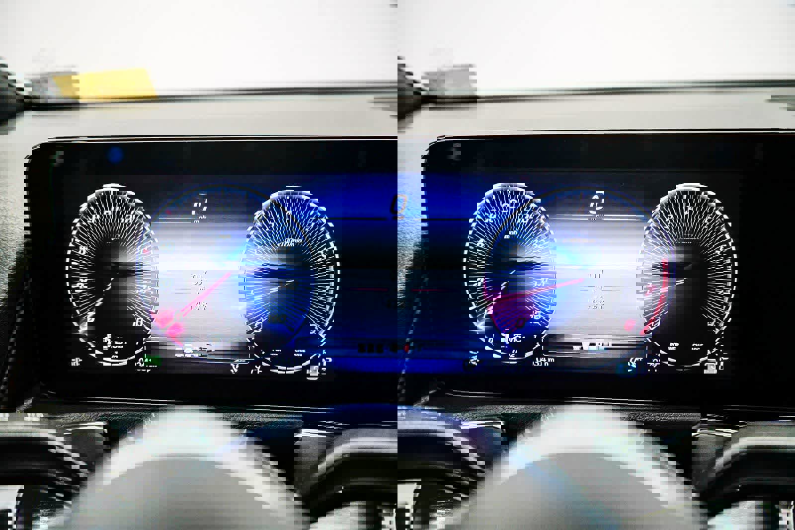 Certified 2026 Mercedes-Benz GLB 250 image 25