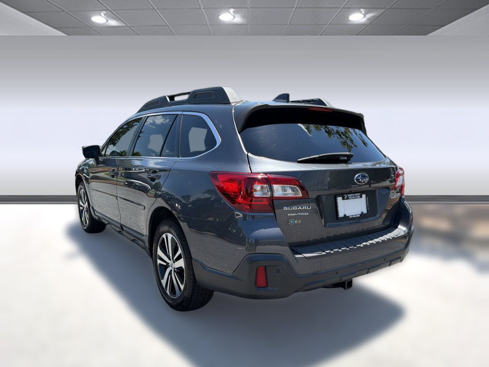 Used 2019 Subaru Outback 2.5i Limited AWD/4WD image 3
