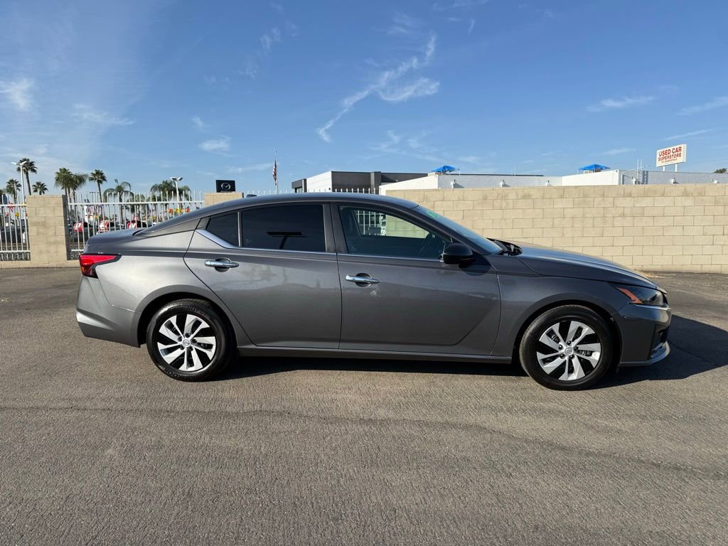 Certified 2025 Nissan Altima 2.5 S image 7