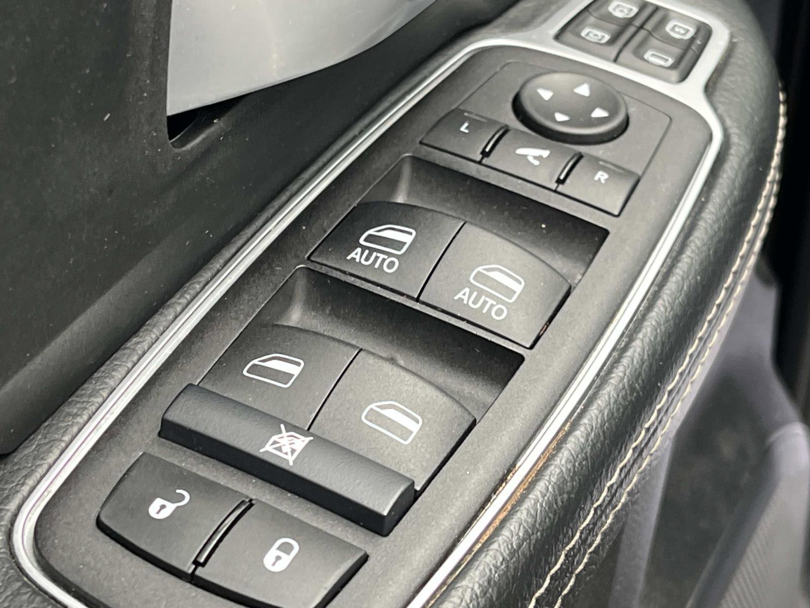 Used 2024 RAM 2500 Big Horn image 30