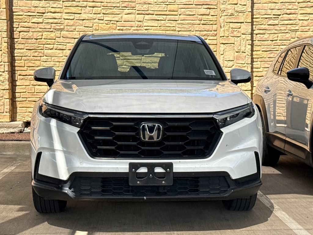 Used 2025 Honda CR-V LX image 2