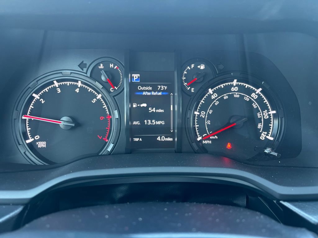 Used 2022 Toyota 4Runner SR5 Premium image 18