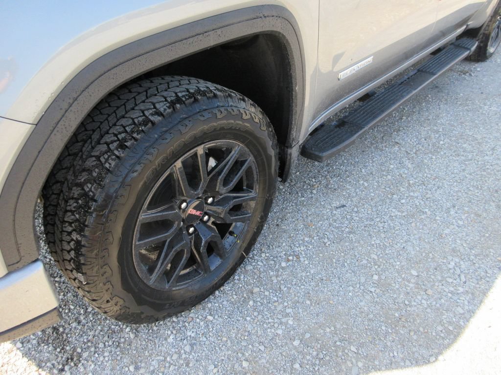 New 2026 GMC Sierra 1500 Elevation w/ Elevation Premium Package AWD/4WD image 14
