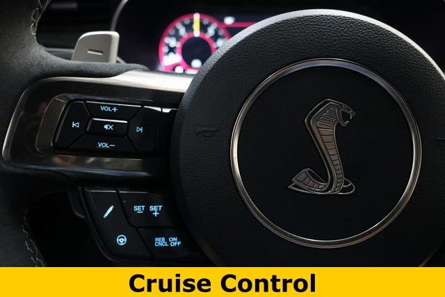 Used 2021 Ford Mustang Shelby GT500 w/ Technology Package image 39