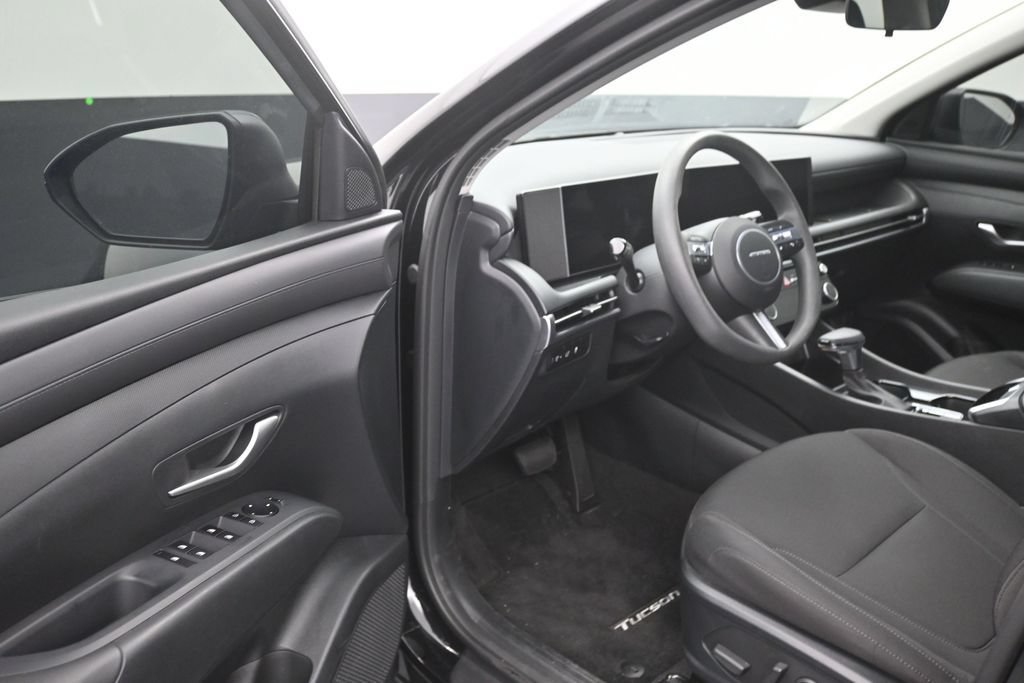 Used 2026 Hyundai Tucson SEL FWD image 10