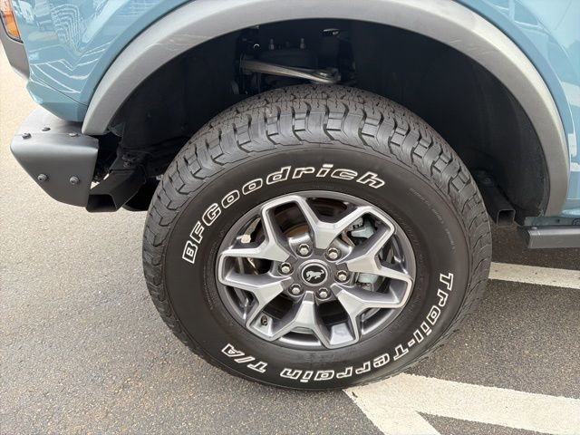 Used 2023 Ford Bronco Badlands image 29