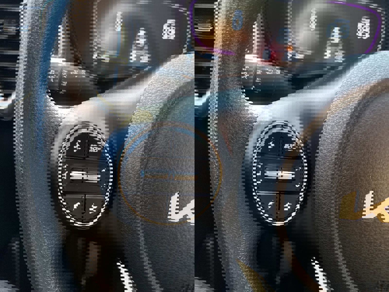 Used 2023 Kia Soul LX image 28