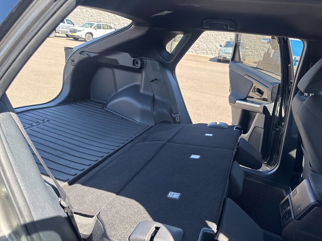 Certified 2023 Subaru Solterra AWD image 17