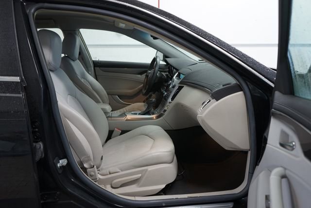 Used 2009 Cadillac CTS 3.6 image 31