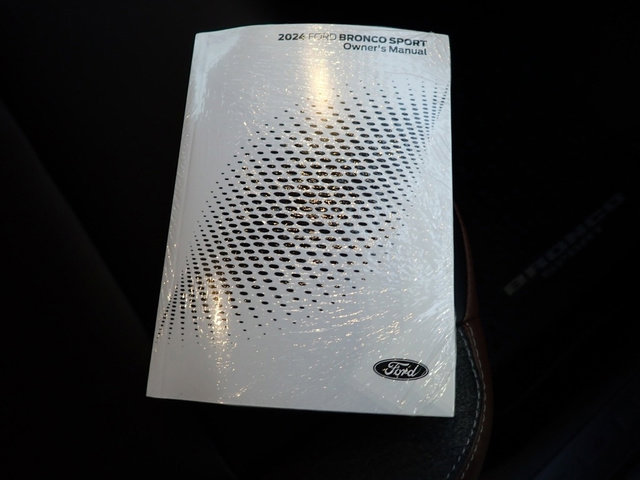 Used 2024 Ford Bronco Sport Outer Banks image 17