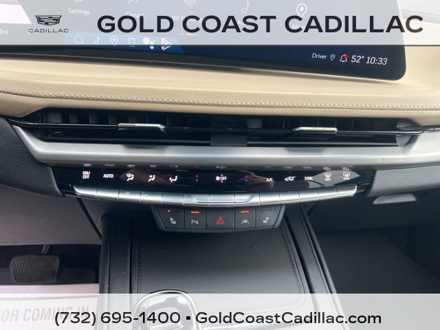 Certified 2024 Cadillac XT4 Luxury w/ Cold Weather Package image 23