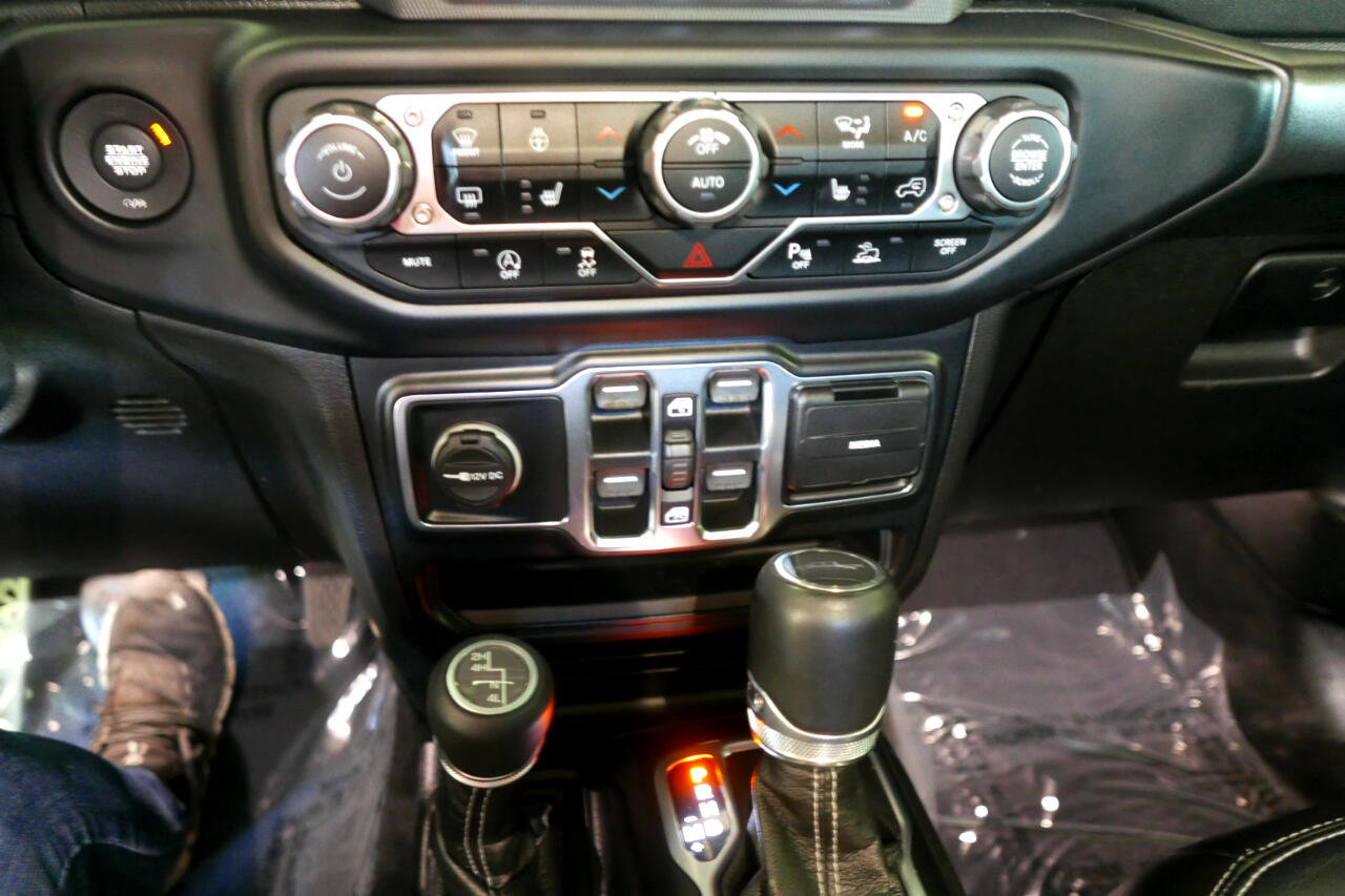 Used 2020 Jeep Gladiator Overland image 17