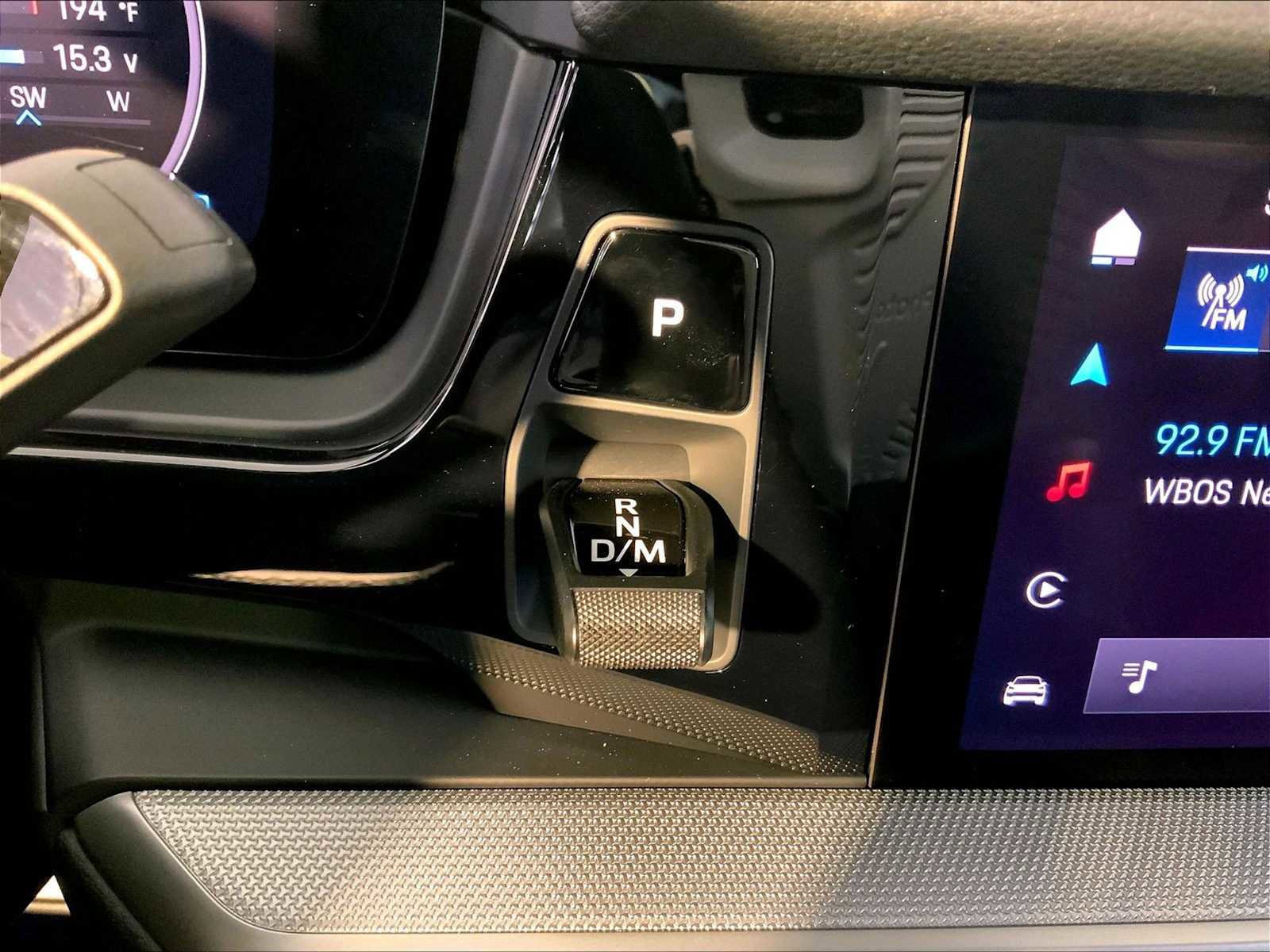 Certified 2024 Porsche Cayenne Coupe image 17