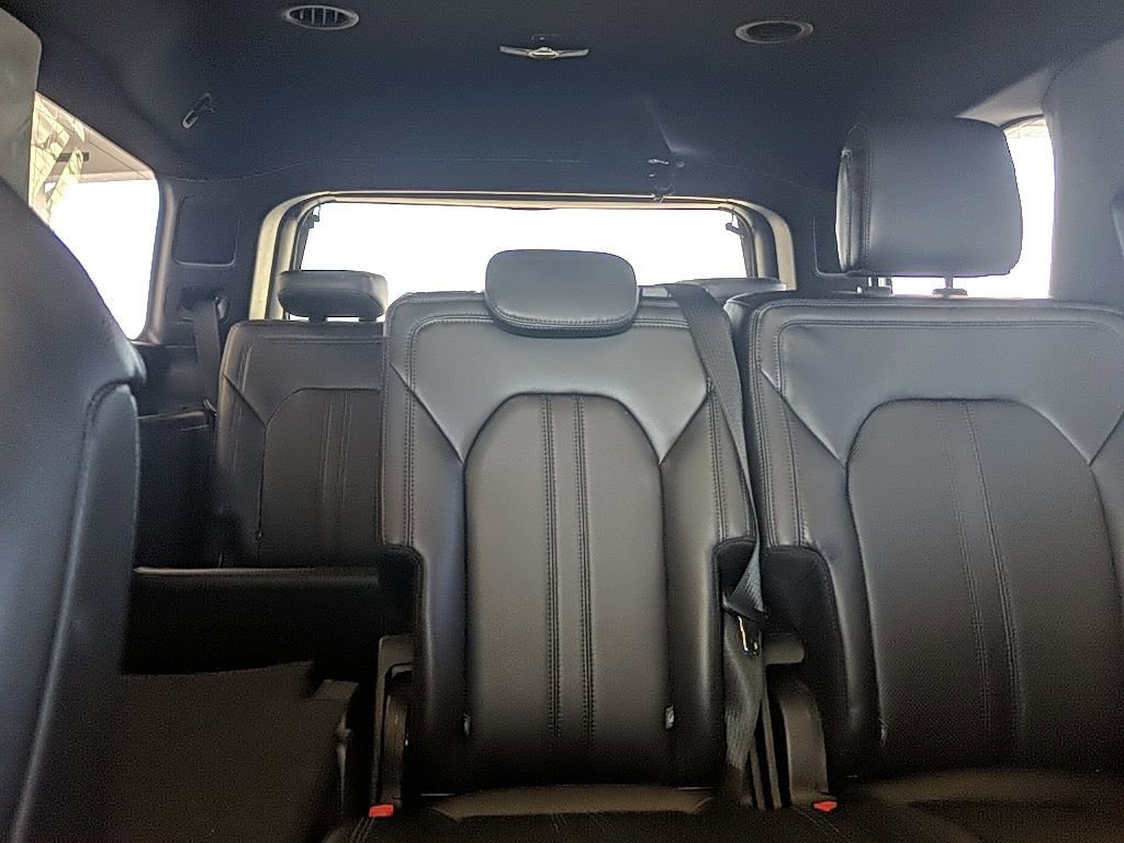 Used 2018 Ford Expedition Limited w/ Equipment Group 302A image 34