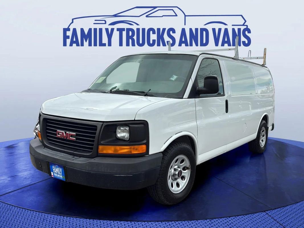 Used 2014 GMC Savana 1500 RWD image 1