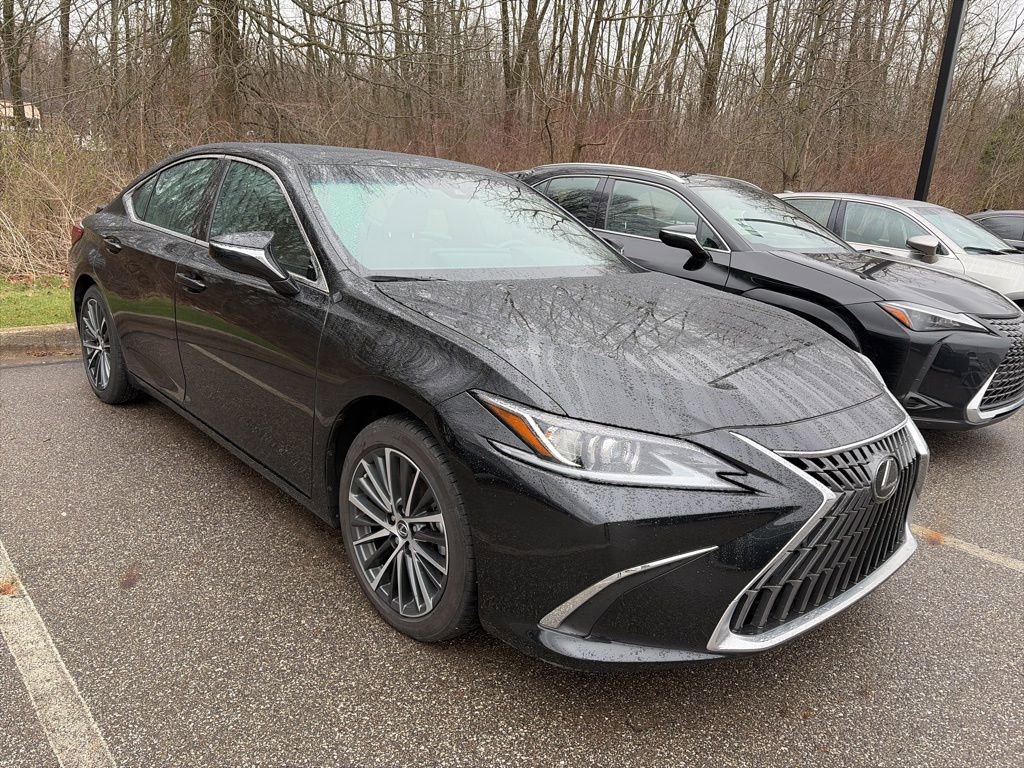 Used 2023 Lexus ES 350 w/ Premium Package image 3