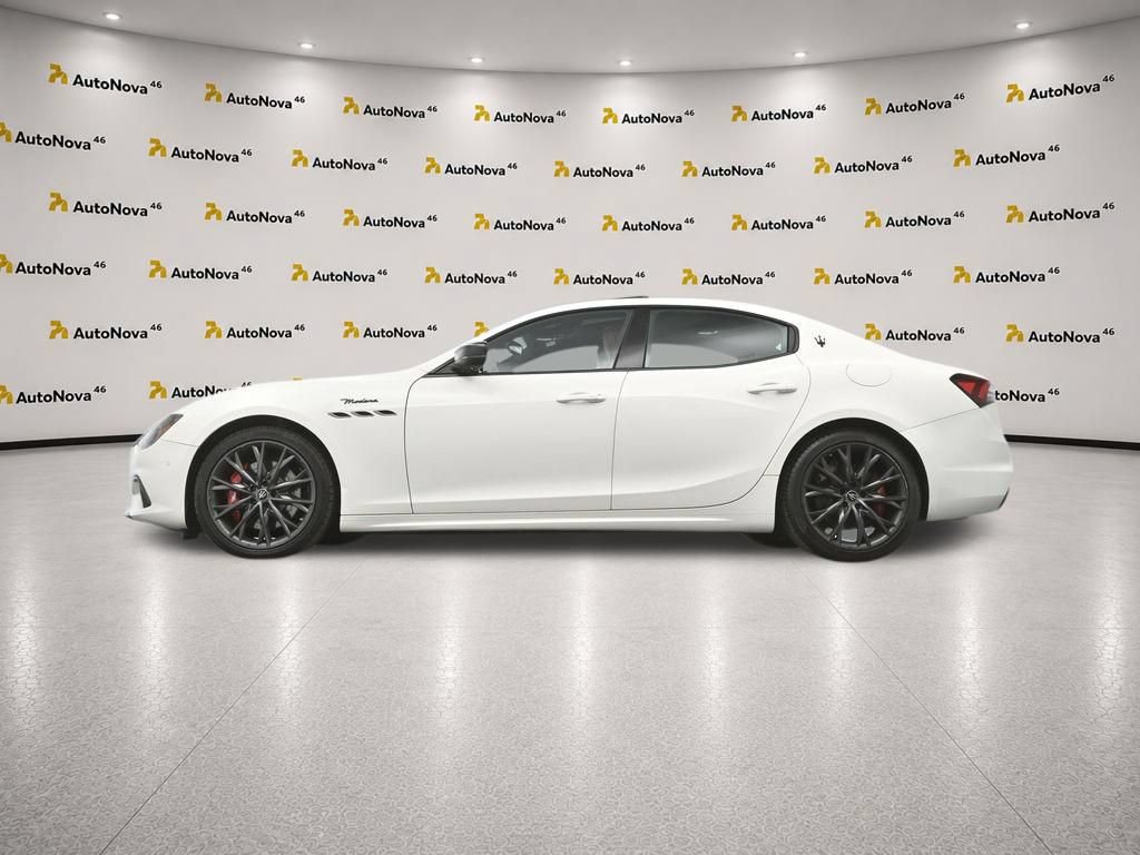 Used 2022 Maserati Ghibli Modena RWD image 52