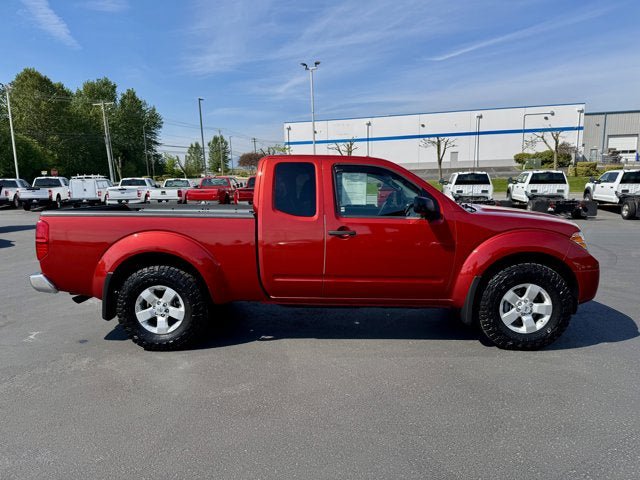 Used 2012 Nissan Frontier SV w/ SV Premium Utility Pkg AWD/4WD image 3