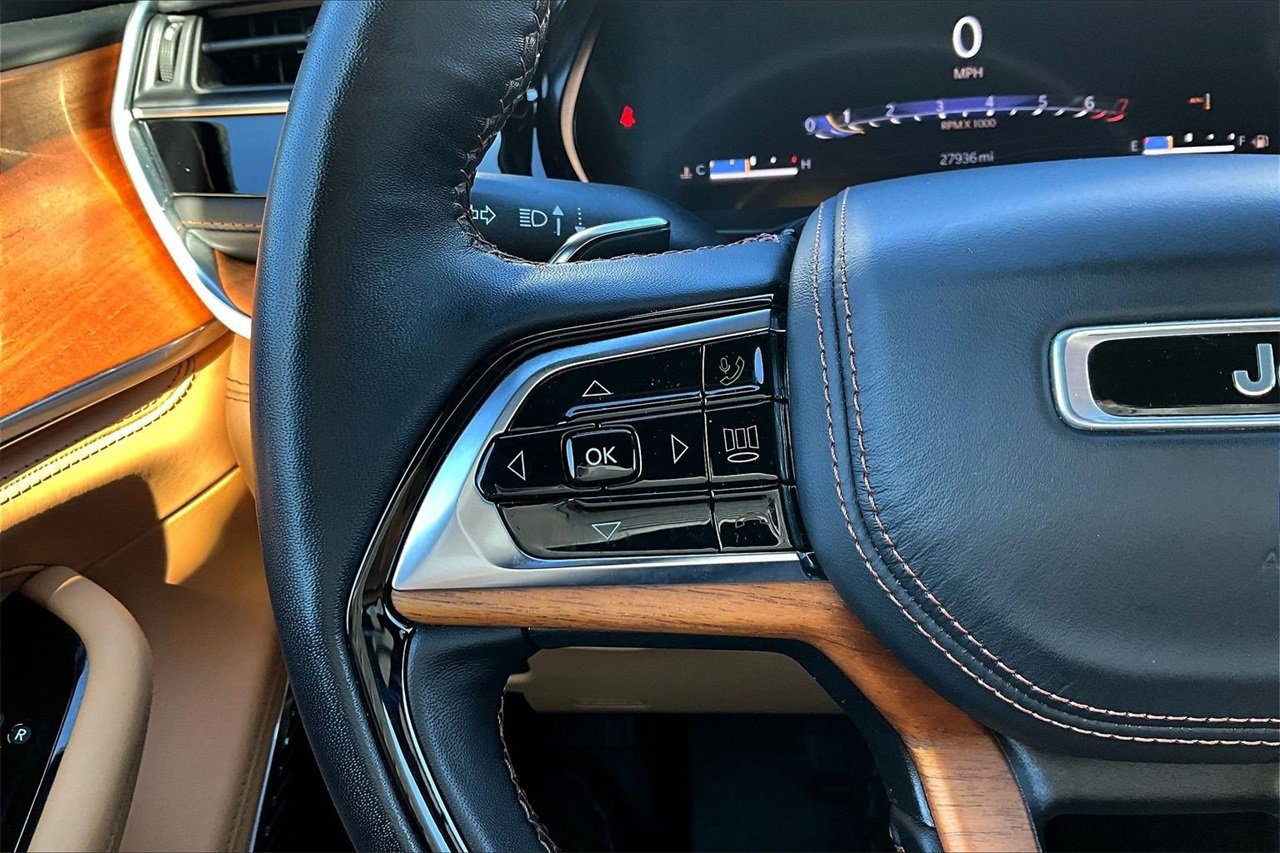 Certified 2023 Jeep Grand Cherokee L Summit image 29