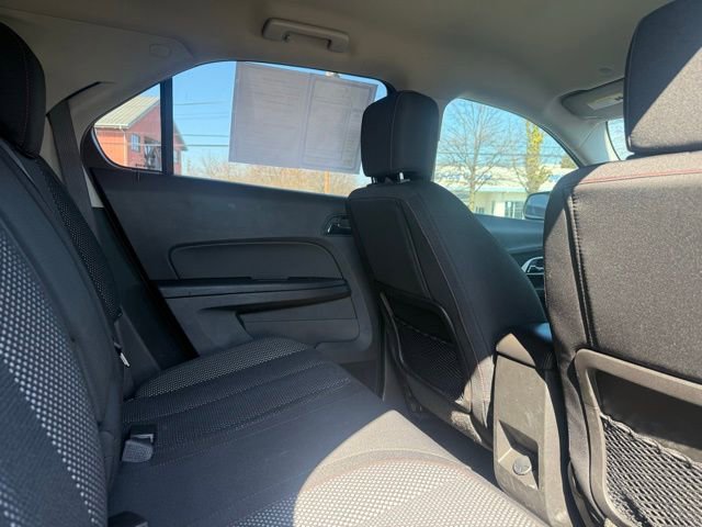 Used 2017 Chevrolet Equinox LT image 16