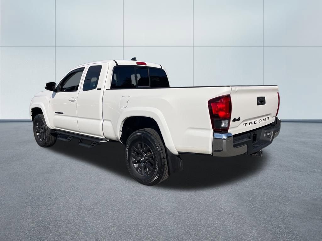 Certified 2022 Toyota Tacoma SR5 w/ SR5 Appearance Package (SM) image 7