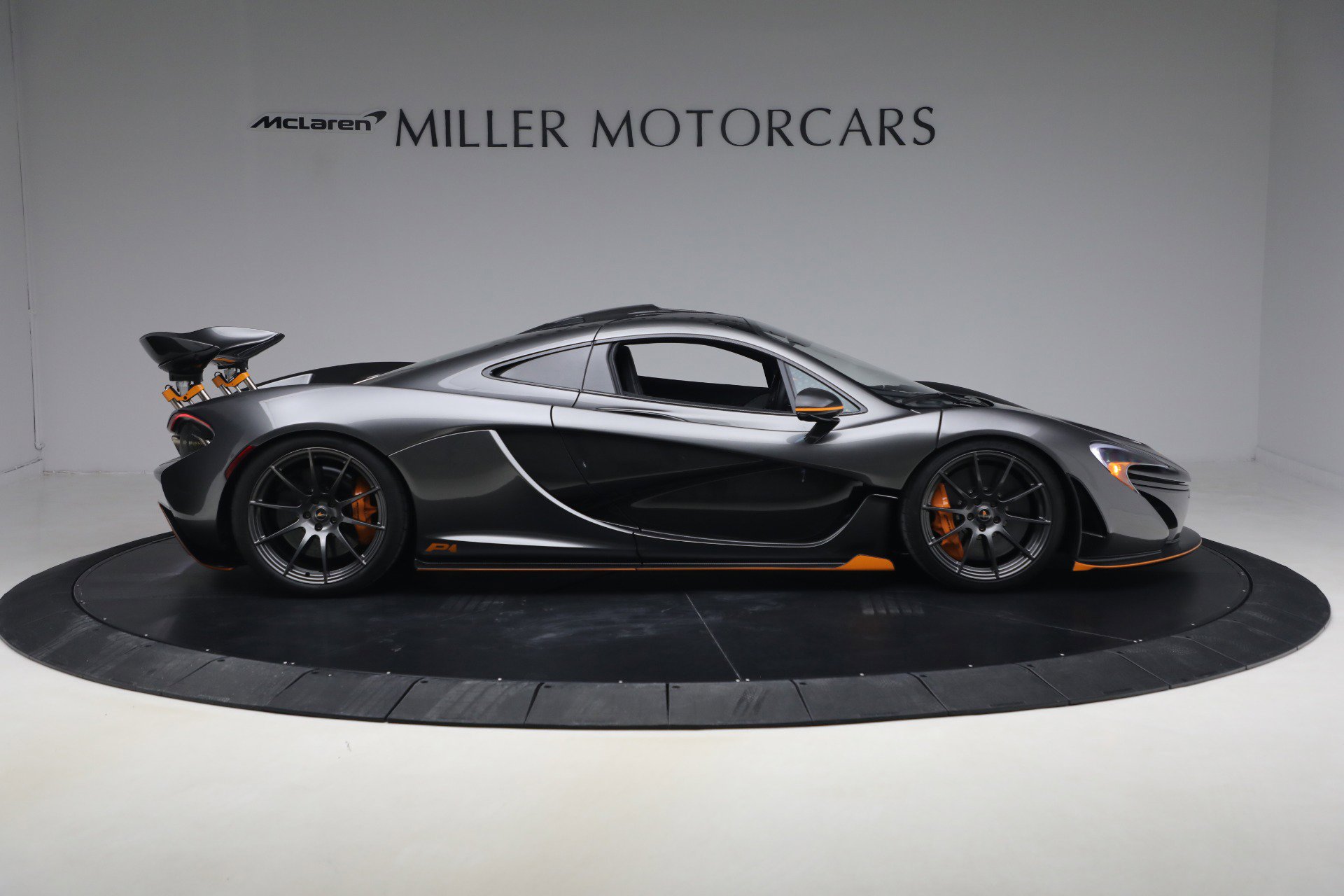 Used 2014 McLaren P1 image 9