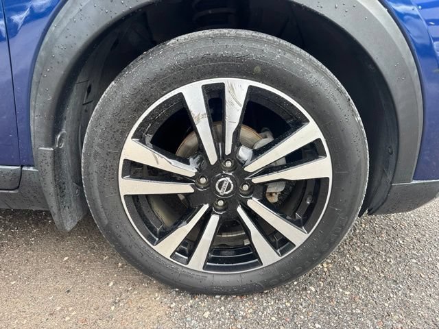 Used 2018 Nissan Kicks SV FWD image 9