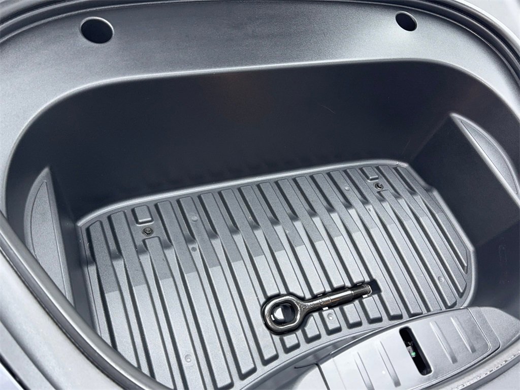 Used 2023 Tesla Model 3 Standard Range image 59