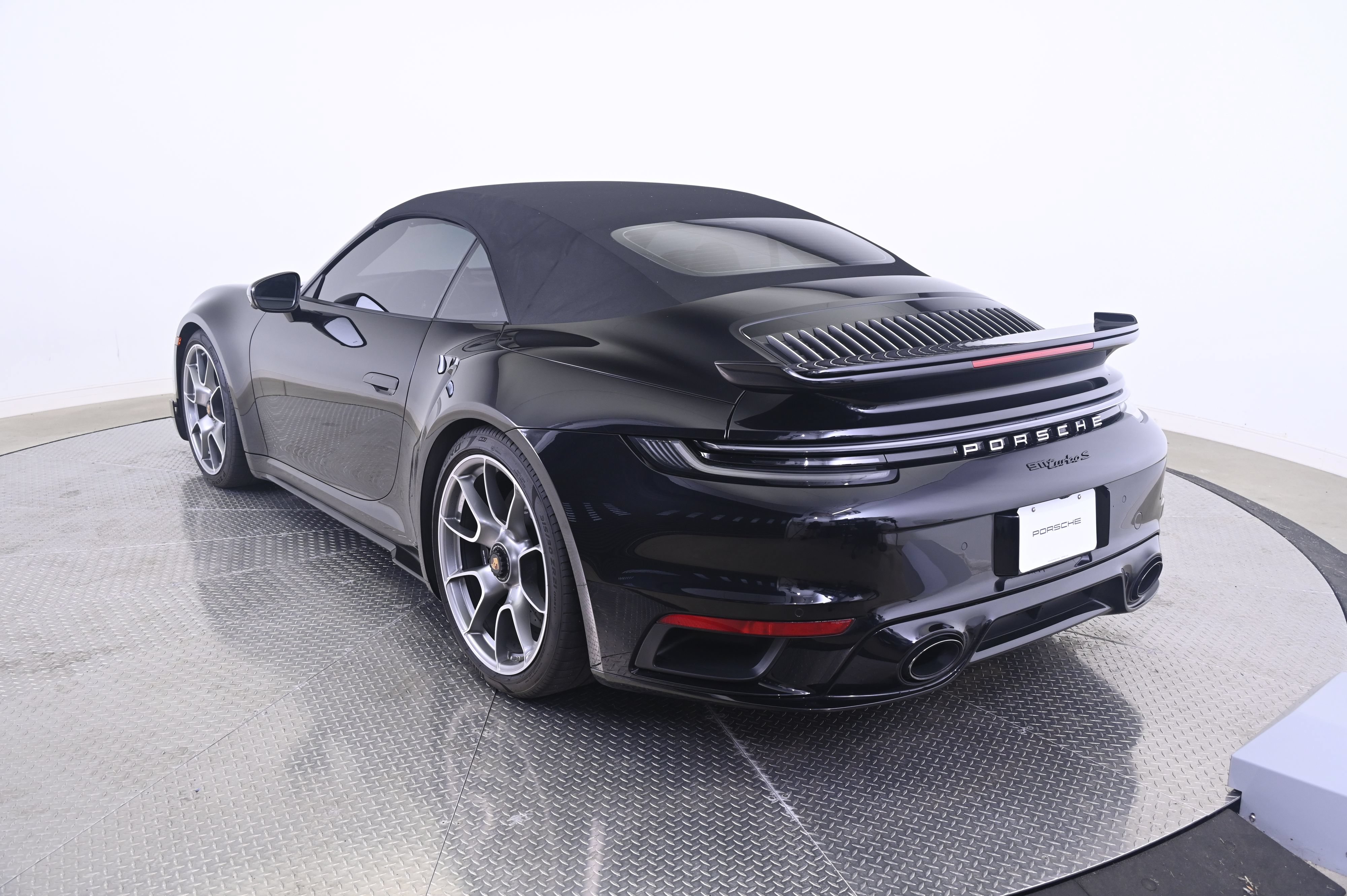 Certified 2021 Porsche 911 Turbo S AWD/4WD image 13