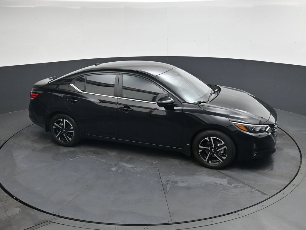 Used 2025 Nissan Sentra SV FWD image 26