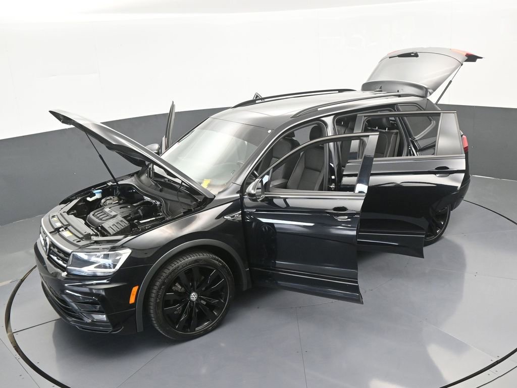 Used 2021 Volkswagen Tiguan SE R-Line image 65