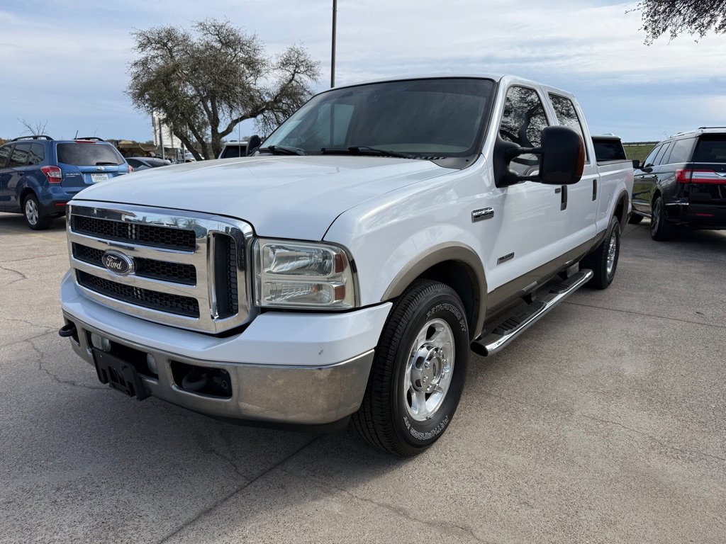 Used 2005 Ford F250 2WD Crew Cab Super Duty image 3