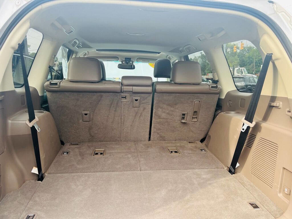 Used 2016 Lexus GX 460 image 20