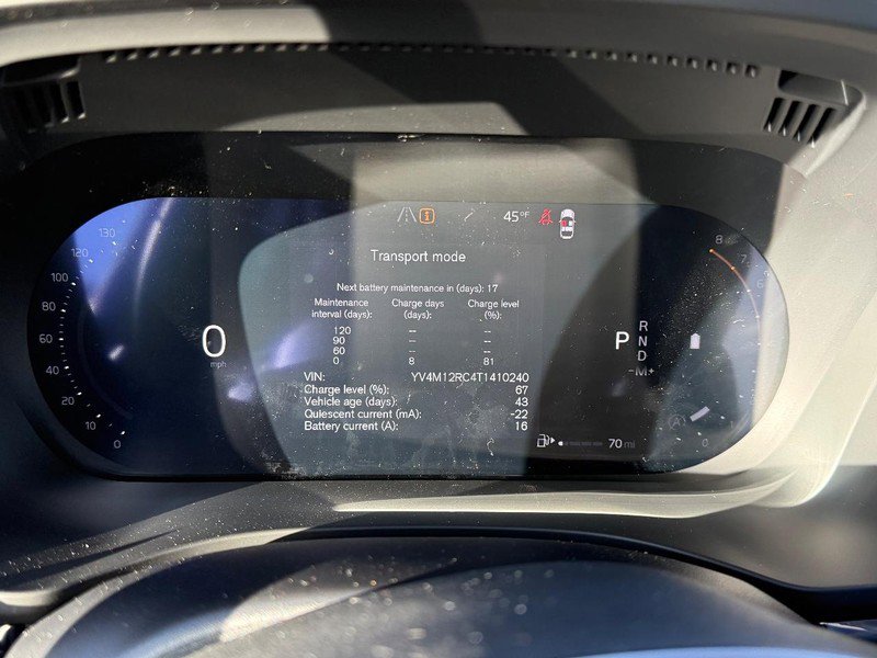 New 2026 Volvo XC60 B5 Plus w/ Climate Package image 13