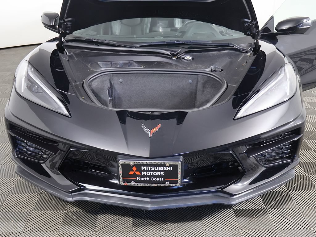 Used 2024 Chevrolet Corvette Stingray Convertible w/ Z51 Performance Package RWD image 21