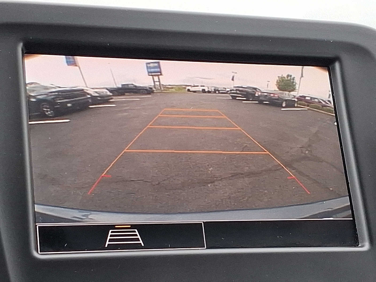 Used 2024 Chevrolet Equinox LT AWD/4WD image 17