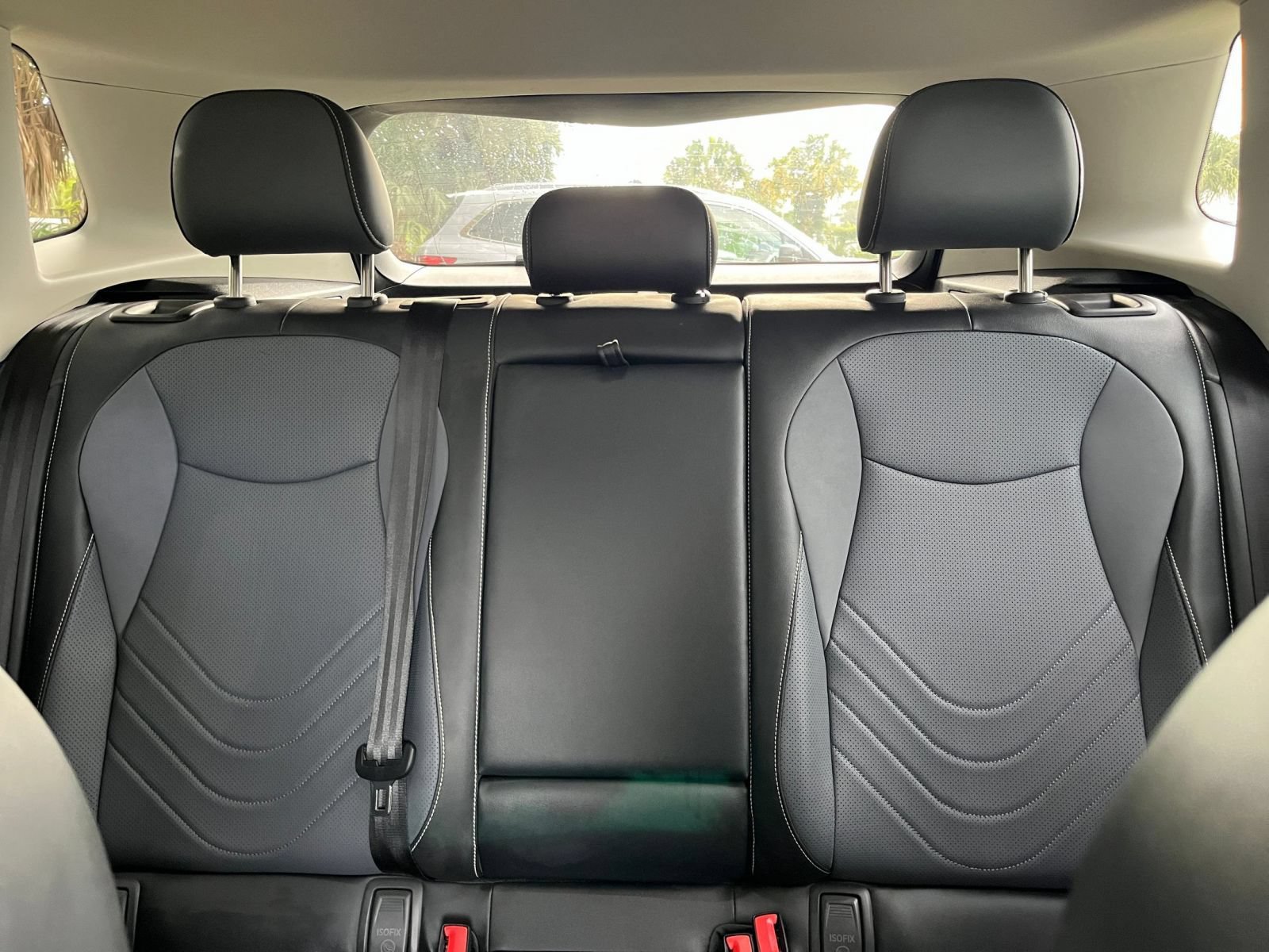 Used 2026 Volkswagen Tiguan SE FWD image 38