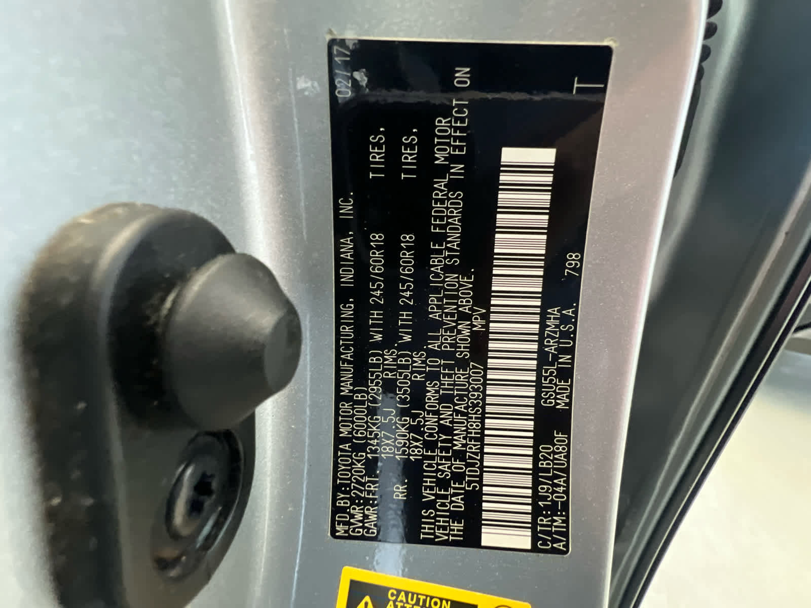 Used 2017 Toyota Highlander XLE AWD/4WD image 17