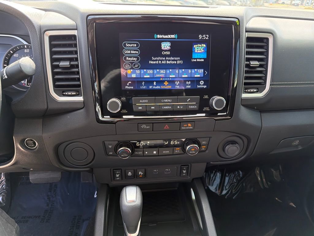 Used 2024 Nissan Frontier SV w/ SV Convenience Package image 25