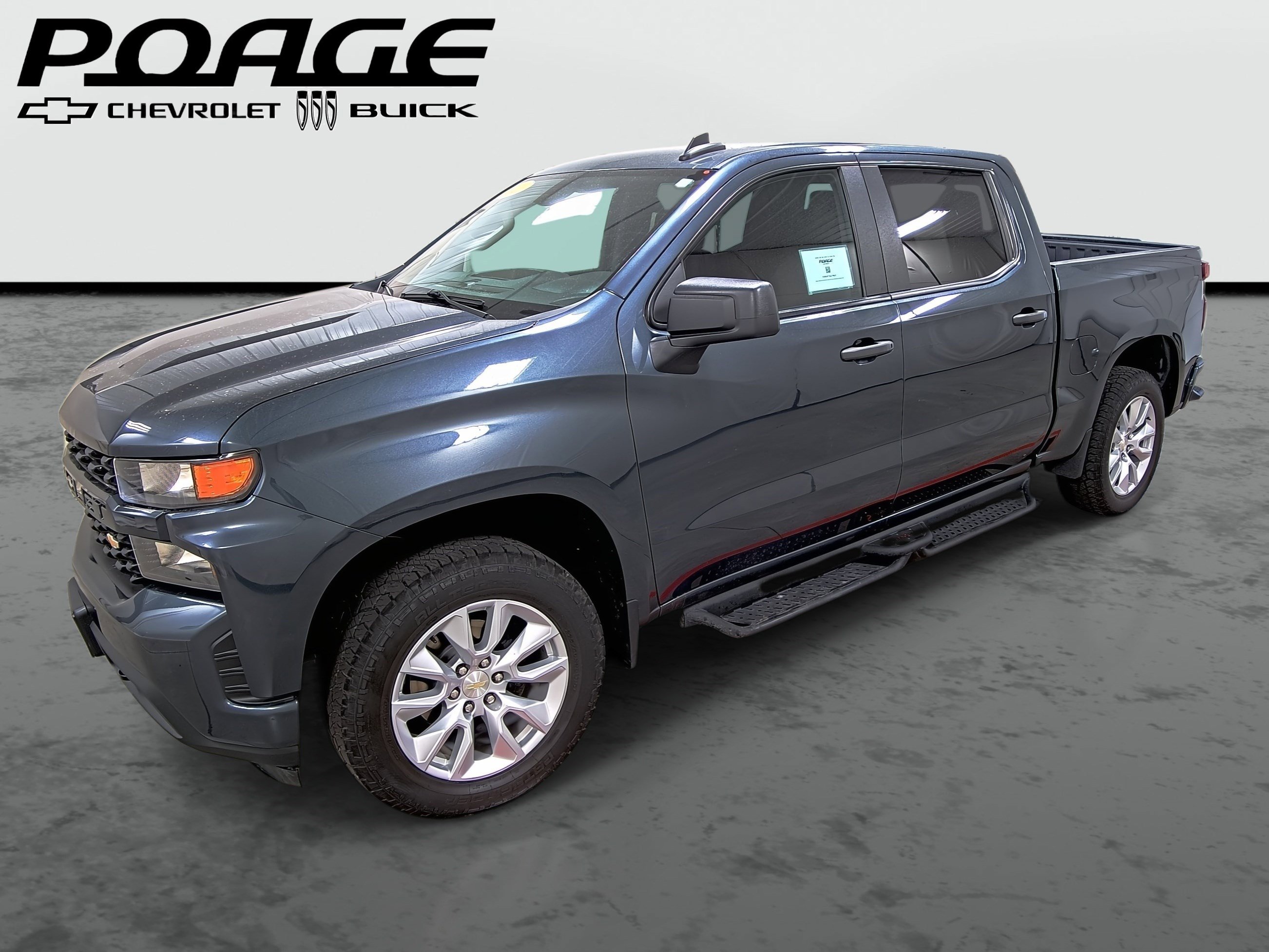 Used 2020 Chevrolet Silverado 1500 Custom w/ Custom Value Package image 1