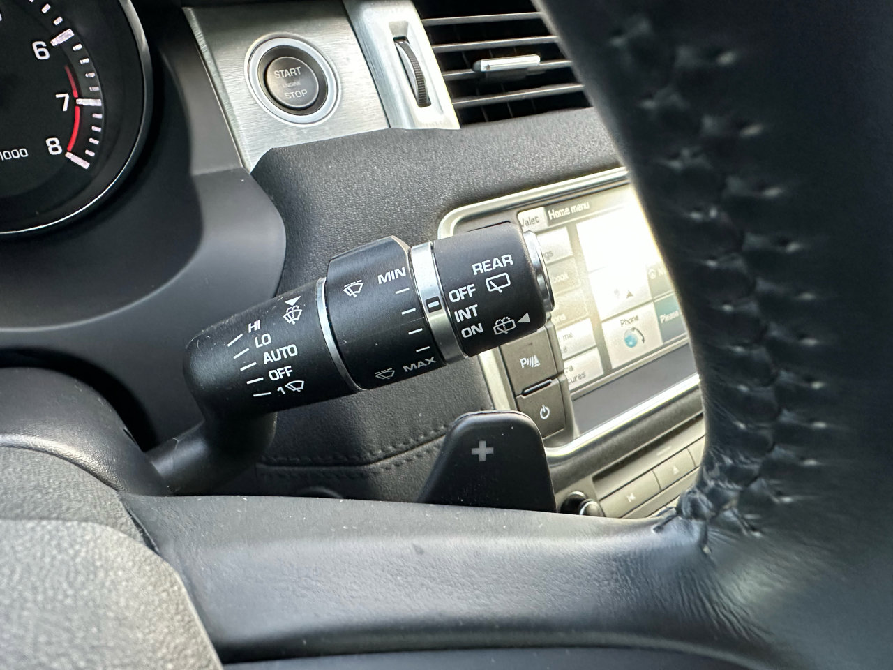 Used 2014 Land Rover Range Rover Evoque Pure image 39