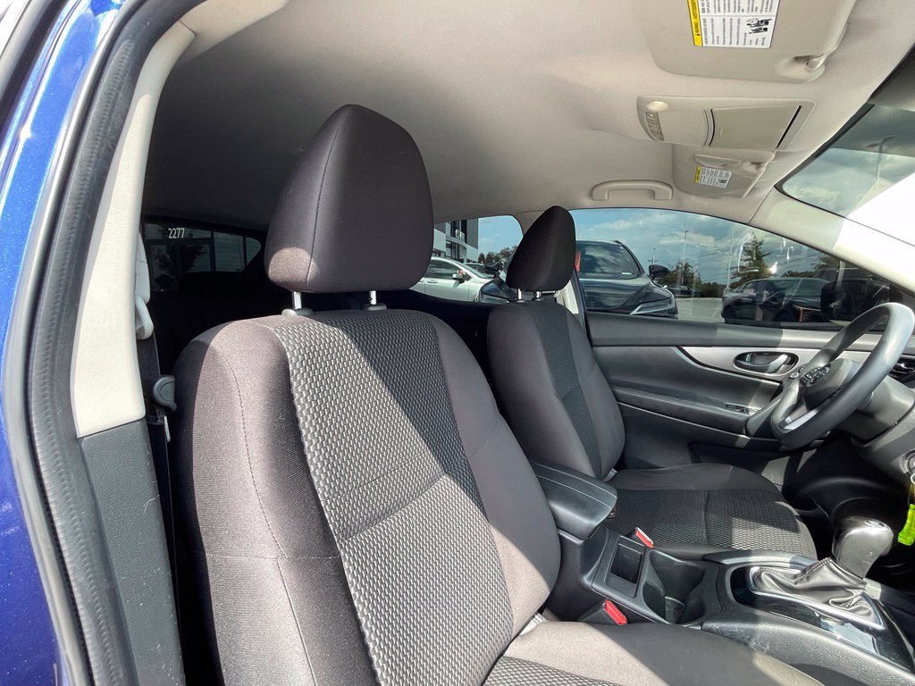 Used 2022 Nissan Rogue Sport S FWD image 29