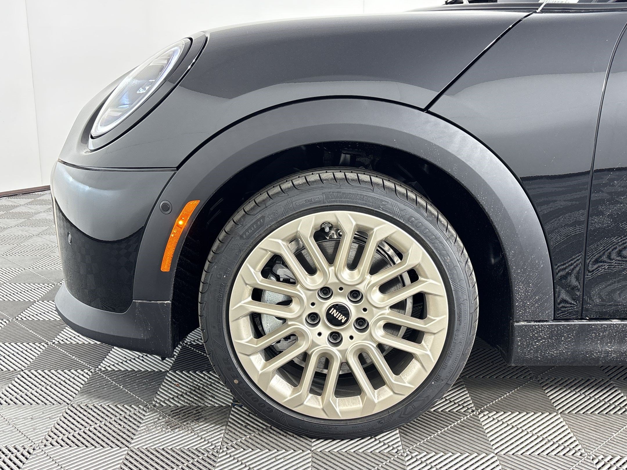 Used 2026 MINI Cooper S FWD image 10