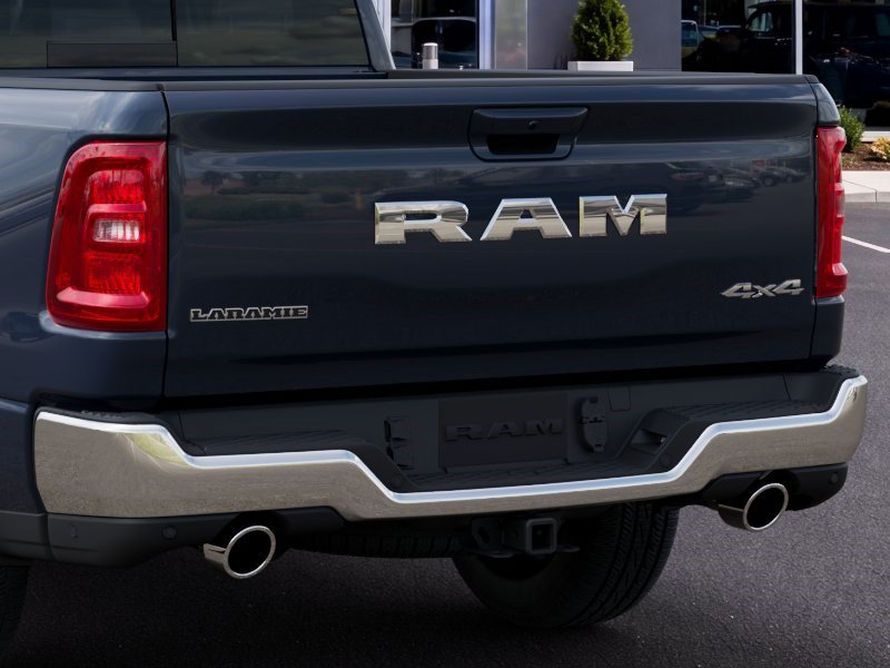 New 2026 RAM 1500 Laramie AWD/4WD image 13