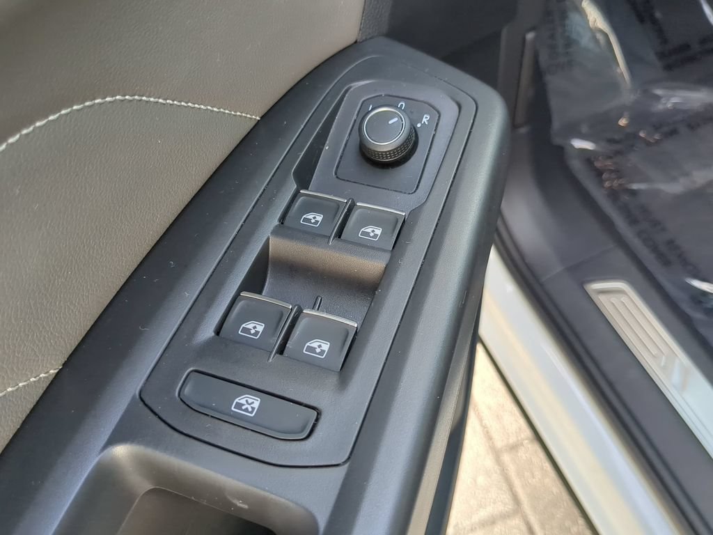 Certified 2023 Volkswagen Atlas SE FWD image 20