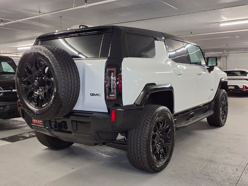 New 2026 GMC Hummer EV SUV AWD/4WD image 8