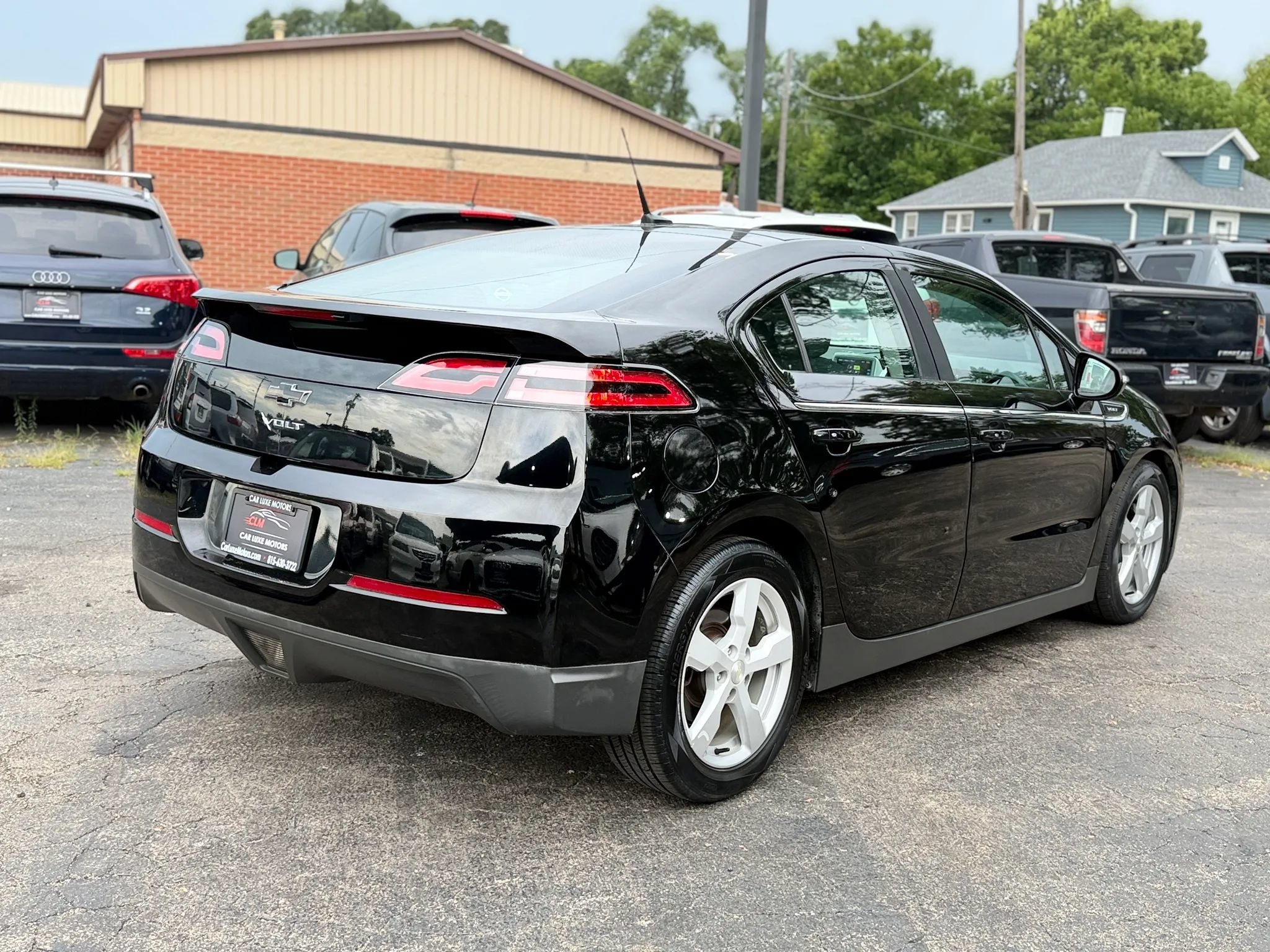 Used 2013 Chevrolet Volt FWD image 4