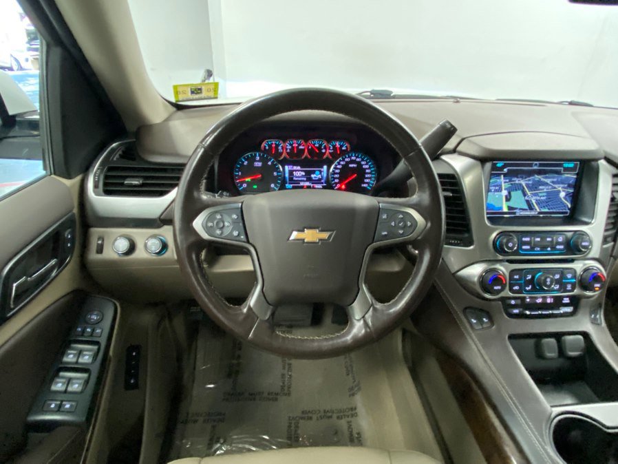Used 2019 Chevrolet Tahoe LT w/ LT Signature Package AWD/4WD image 35