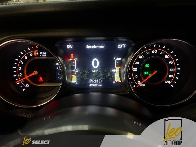 Used 2022 Jeep Wrangler Unlimited Sahara w/ Safety Group image 17