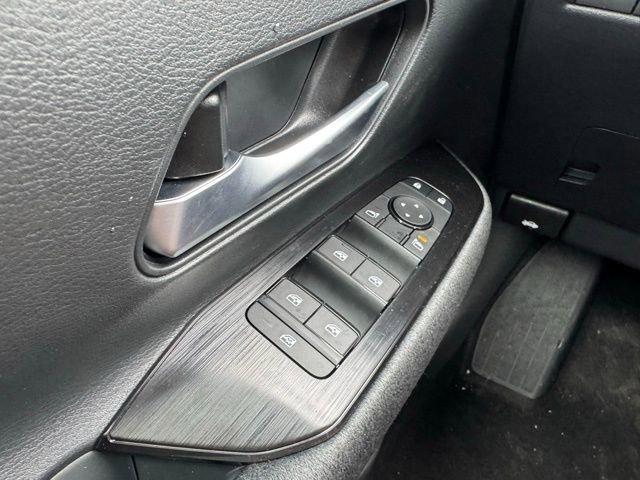 New 2026 Nissan Kicks SV w/ SV Premium Package image 19